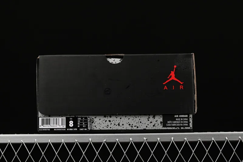 All categories Air Jordan Jordan series basketball shoes Air Jordan 5 Air Jordan 5 Satin Bred AJ5 black and red silk men's basketball shoes 136027-006